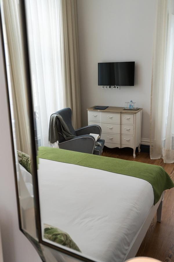 Casa Palmeiras Charming House - Azores 1901 Frühstückspension 3*